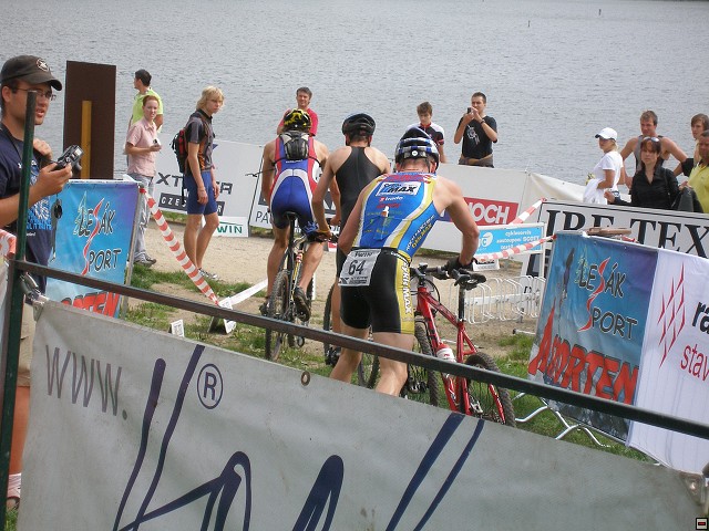 img00006.jpg
