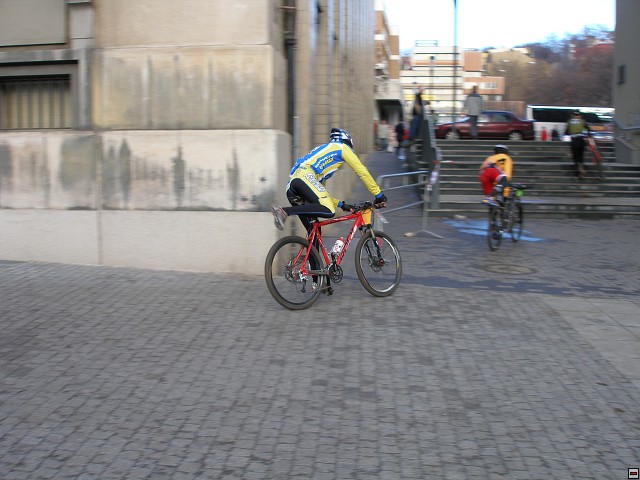 img00004.jpg
