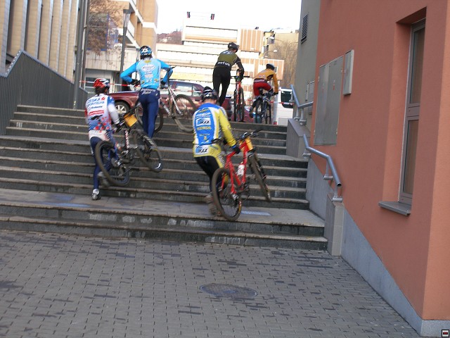 img00009.jpg