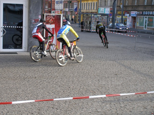 img00012.jpg