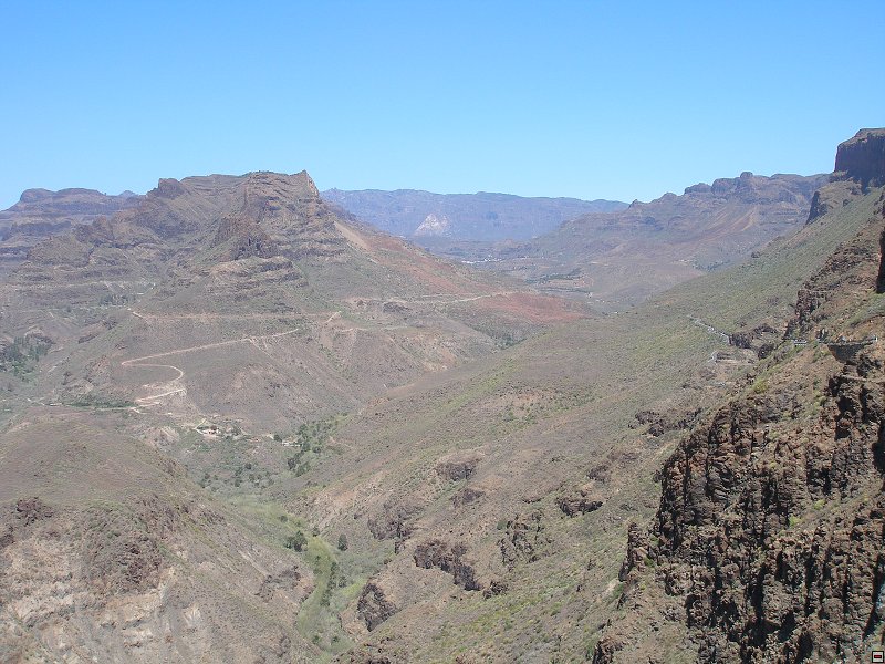 img00004.jpg