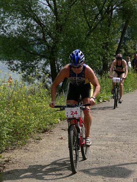 img00002.jpg
