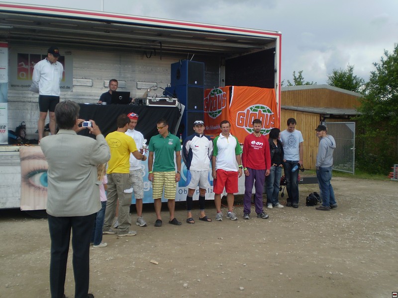 img00002.jpg